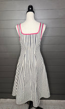 Load image into Gallery viewer, The Hampton Midi Dres