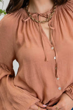 Load image into Gallery viewer, Rustic Feels Button Front Top