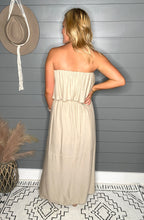 Load image into Gallery viewer, Free Flowing Strapless Maxi Dress