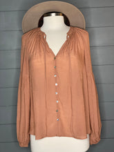Load image into Gallery viewer, Rustic Feels Button Front Top