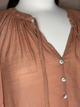 Load image into Gallery viewer, Rustic Feels Button Front Top