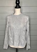 Load image into Gallery viewer, Cable Knit Grey Sweater