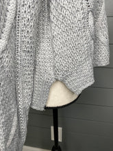 Load image into Gallery viewer, Cable Knit Grey Sweater