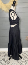 Load image into Gallery viewer, Fun And Free Black Midi Dress