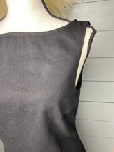 Load image into Gallery viewer, Classic Little Black Dress