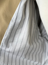 Load image into Gallery viewer, Short Trench Coat