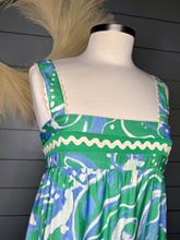 Load image into Gallery viewer, Bright And Bold Maxi Dress