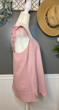 Load image into Gallery viewer, Feeling Flirty Eyelet Lace Tank