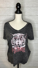 Load image into Gallery viewer, Muse Tee