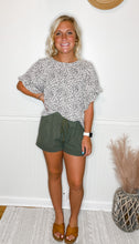 Load image into Gallery viewer, It's A Wild Life Flutter Sleeve Top