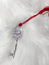 Load image into Gallery viewer, Pewter Santa Key