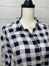 Load image into Gallery viewer, Take Me Away Top