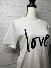 Load image into Gallery viewer, Love Tee