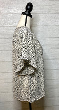 Load image into Gallery viewer, It's A Wild Life Flutter Sleeve Top