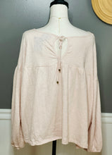 Load image into Gallery viewer, Pretty In Pink Top