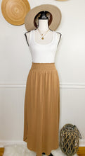 Load image into Gallery viewer, Curve Your Enthusiasm Maxi Skirt With Pockets In Camel