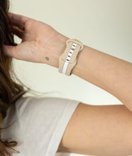 Load image into Gallery viewer, Bee-utiful Watch Band