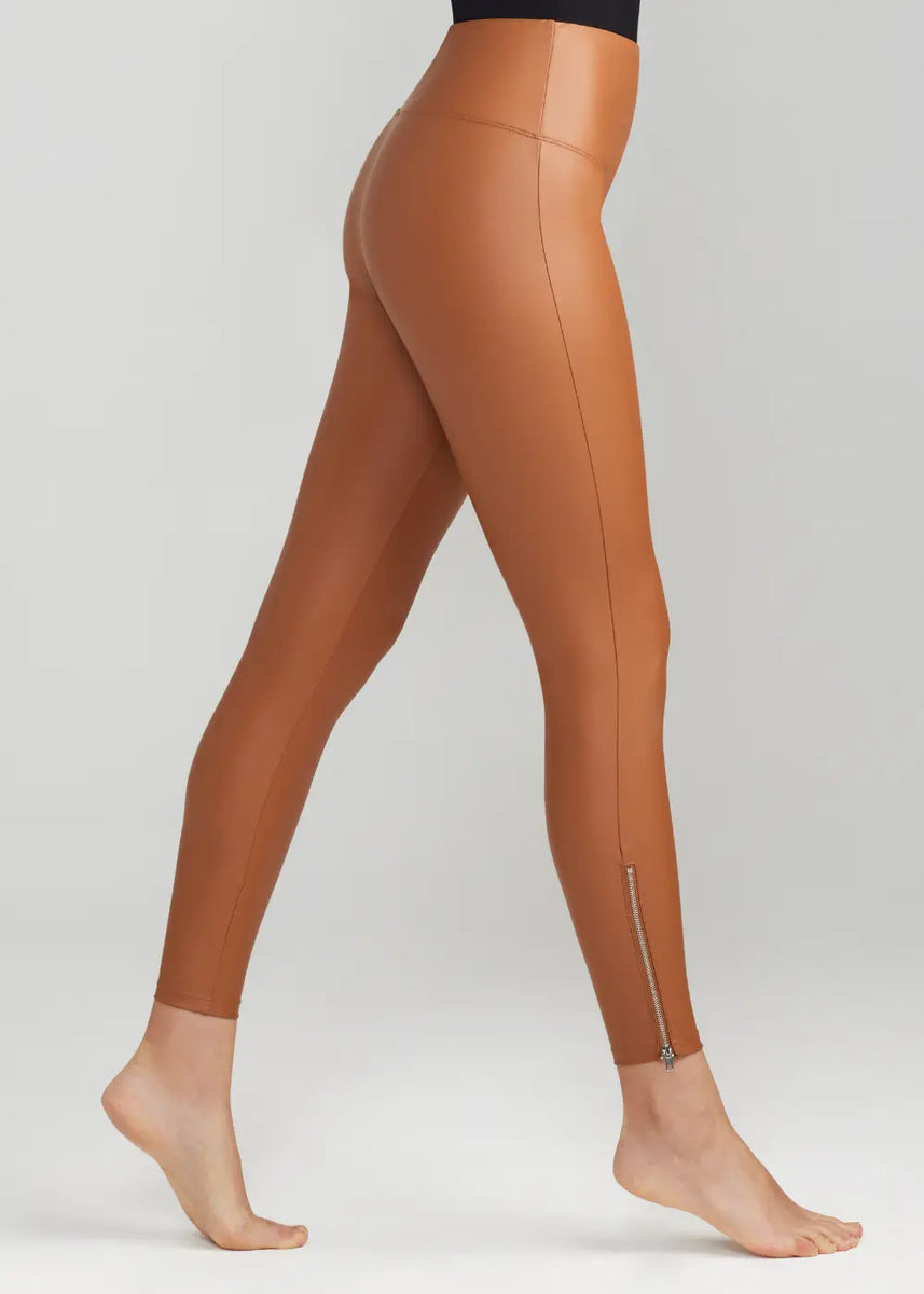 Yummie Faux Leather Leggings with Zipper - Soma