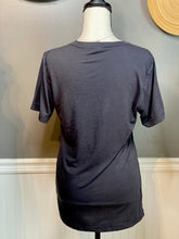 Load image into Gallery viewer, Good Moms Tee