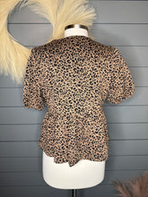 Load image into Gallery viewer, Wild For Bows Leopard Print Tie Front Top
