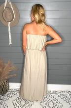 Load image into Gallery viewer, Free Flowing Strapless Maxi Dress
