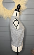 Load image into Gallery viewer, Sleeveless Soft Sweater
