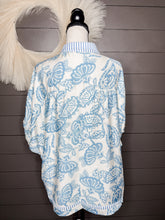 Load image into Gallery viewer, Savannah Blue Paisley Top
