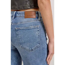 Load image into Gallery viewer, Hidden Jeans Alex Mid Rise Wide Leg
